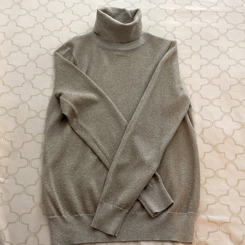 J Crew women’s turtleneck, gold with shimmer, size M